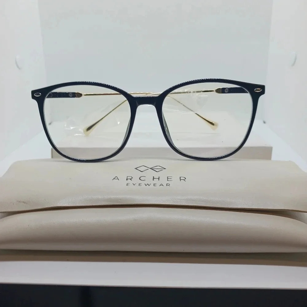 NEW  Women's Archer eyeglass frames